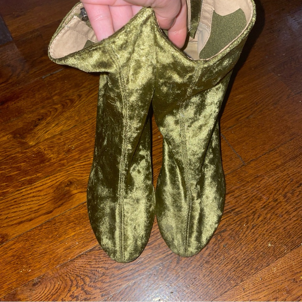 Velvet Booties 8